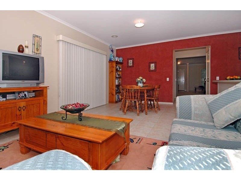 3 Rosen Fraser Close, Epping VIC 3076