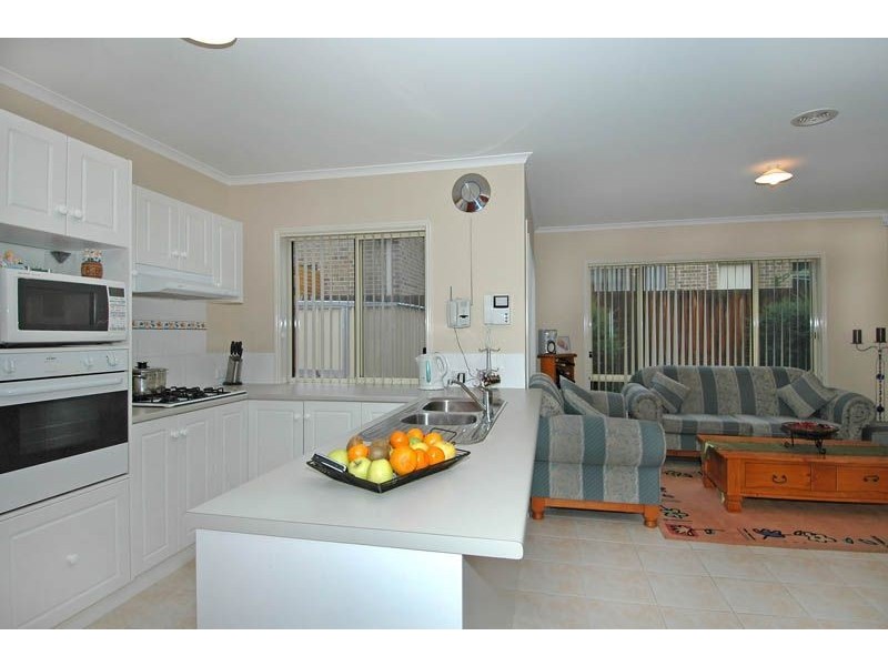 3 Rosen Fraser Close, Epping VIC 3076