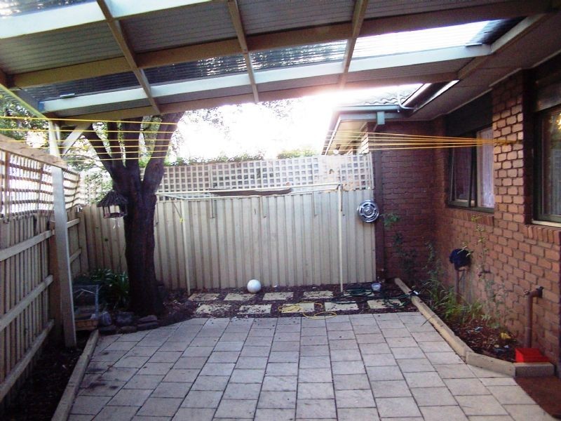 2/3 Plato Court, Thomastown VIC 3074