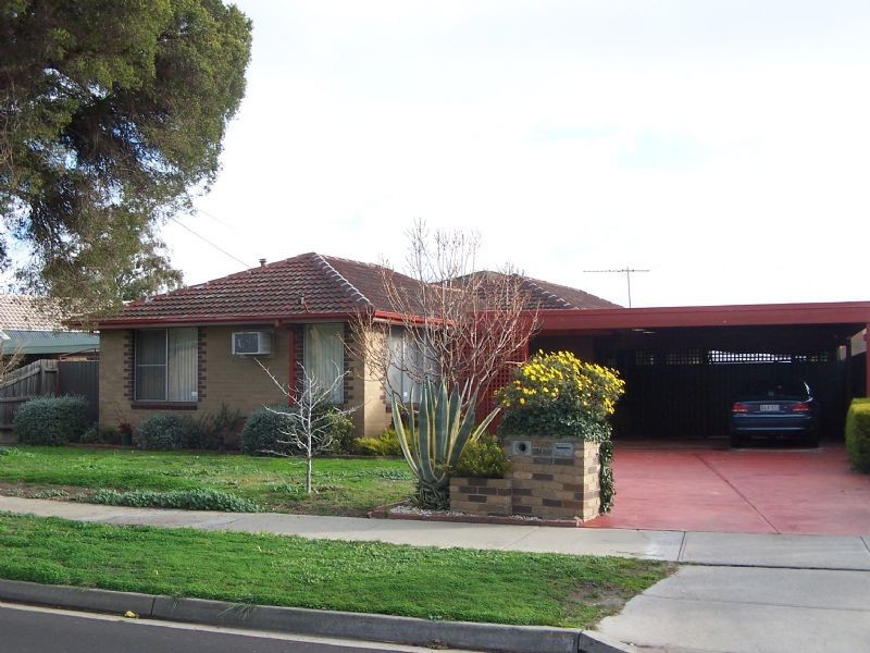 13 Savannah Crescent, Epping VIC 3076