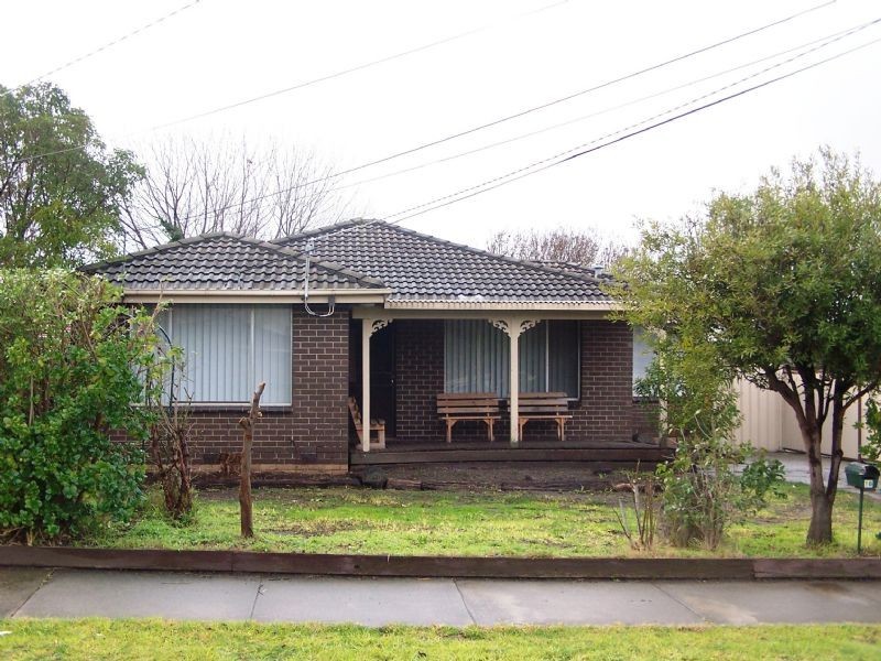 18 Michael Street, Lalor VIC 3075