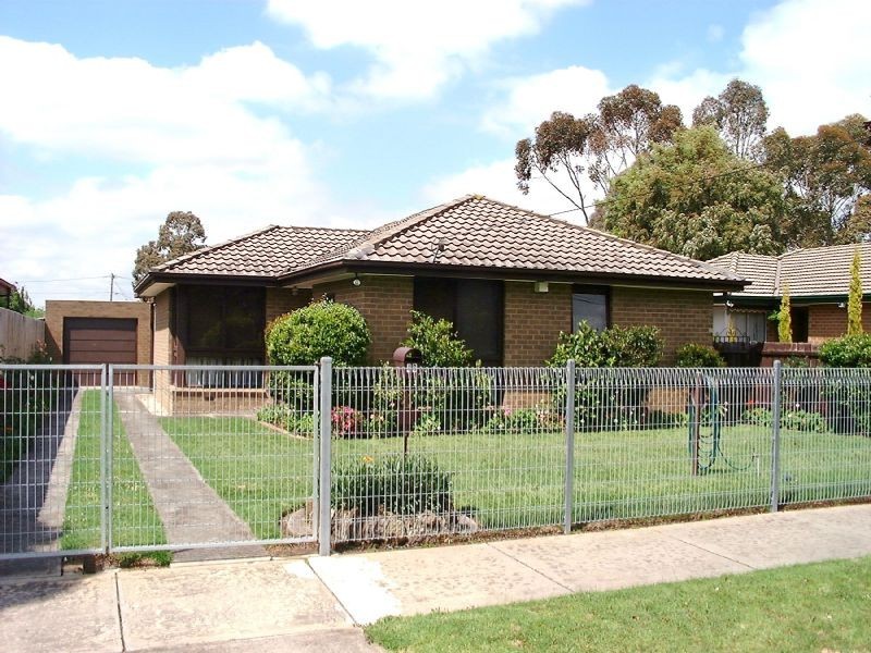 49 Peppercorn Parade, Epping VIC 3076