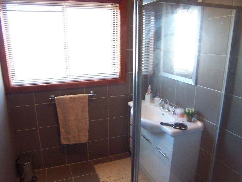 9 Mount View Road, Thomastown VIC 3074