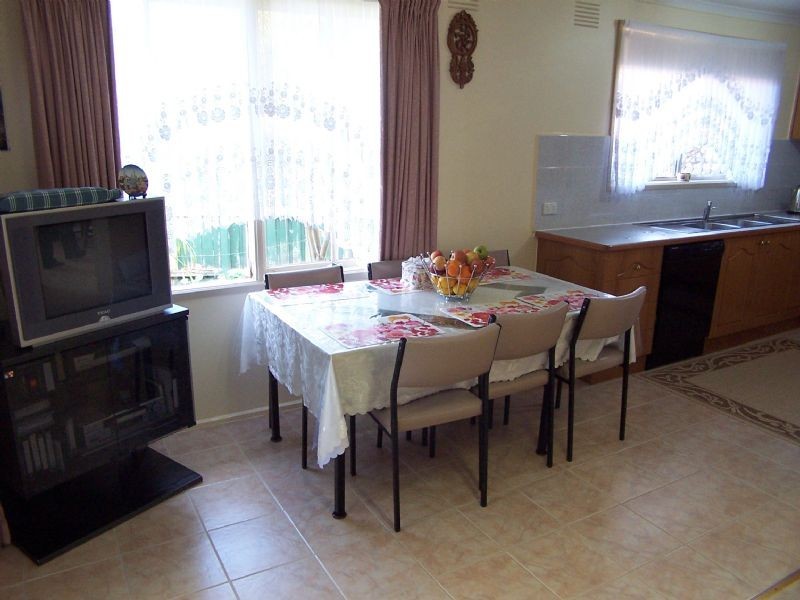 7 Gambier Court, Lalor VIC 3075