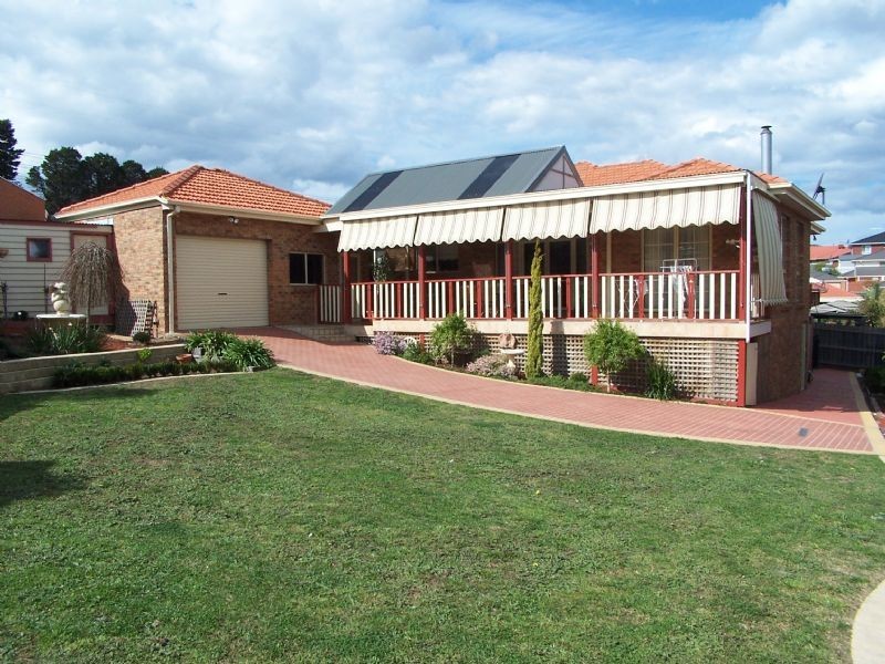 4 Trumper Place, Epping VIC 3076