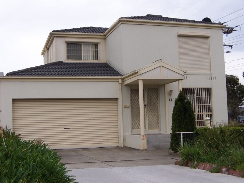 38 Wedge Street, Epping VIC 3076