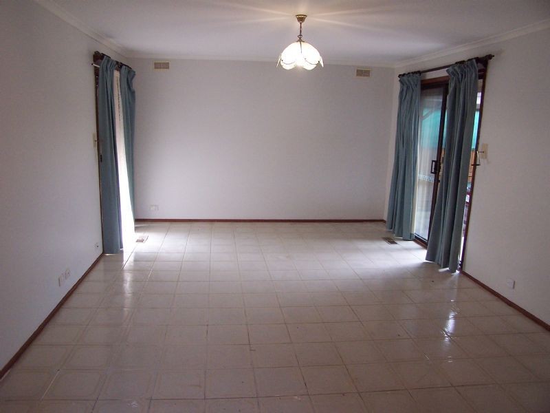 2 Michael Street, Lalor VIC 3075