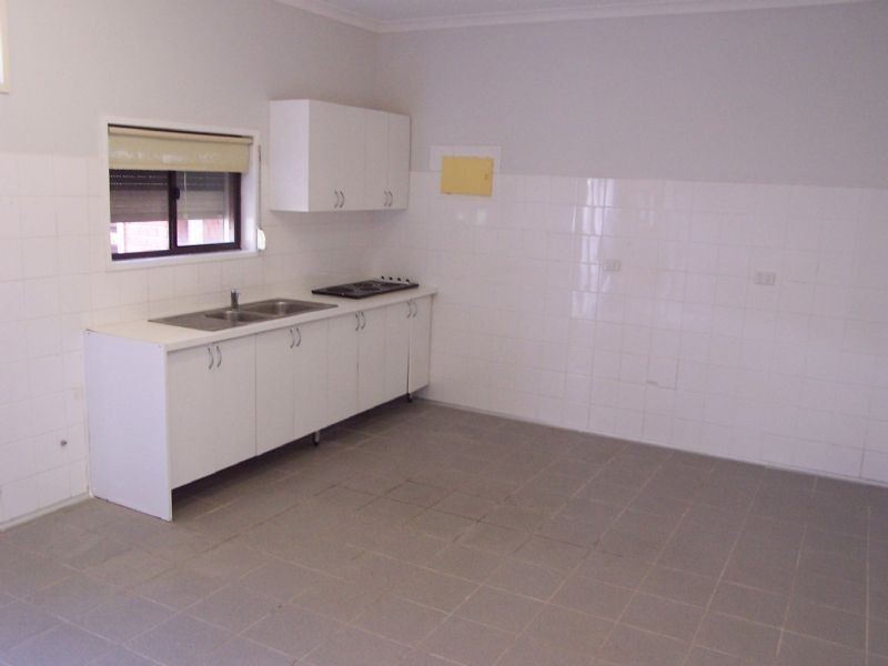 2 Michael Street, Lalor VIC 3075