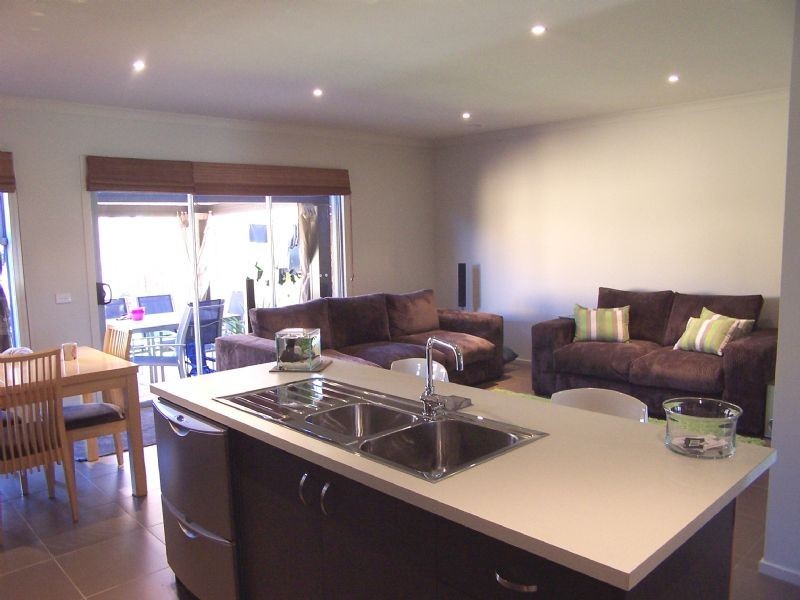 7 Dante Walk, Mernda VIC 3754