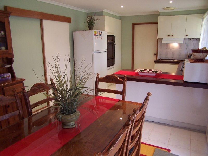 6 Epsom Avenue, Epping VIC 3076