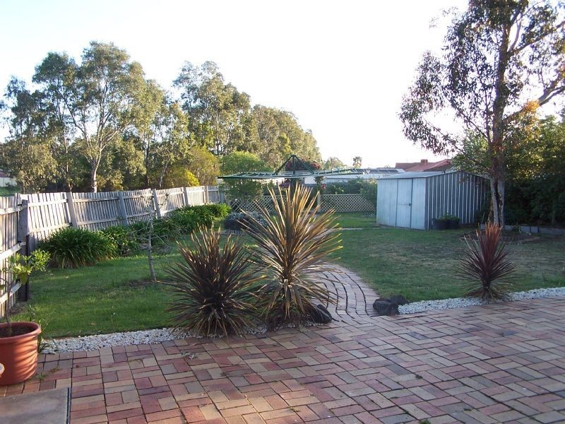 4 Athena Place, Epping VIC 3076