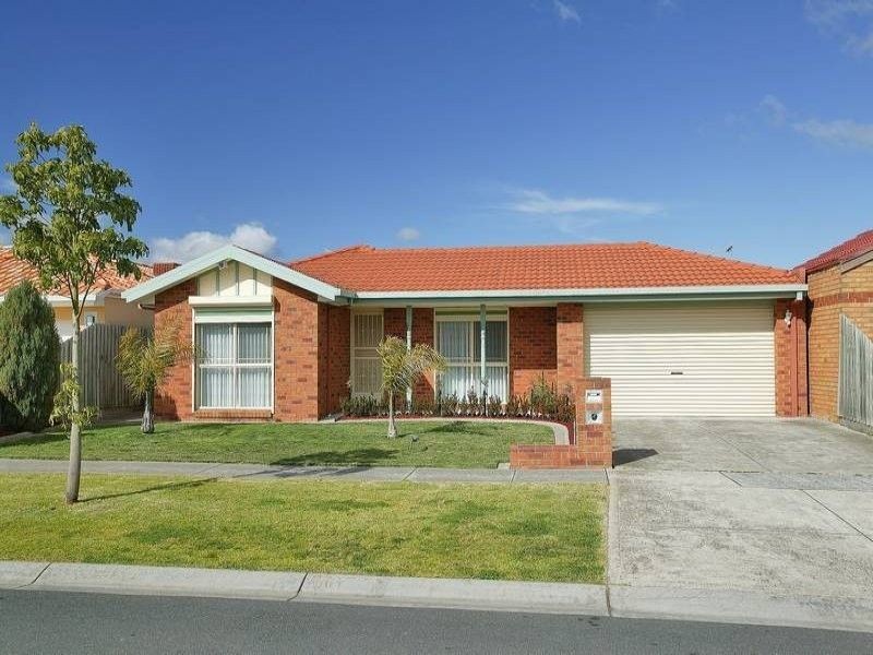 34 Peugeot Pursuit, Mill Park VIC 3082