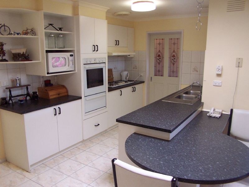 4 Belvedere Court, Epping VIC 3076