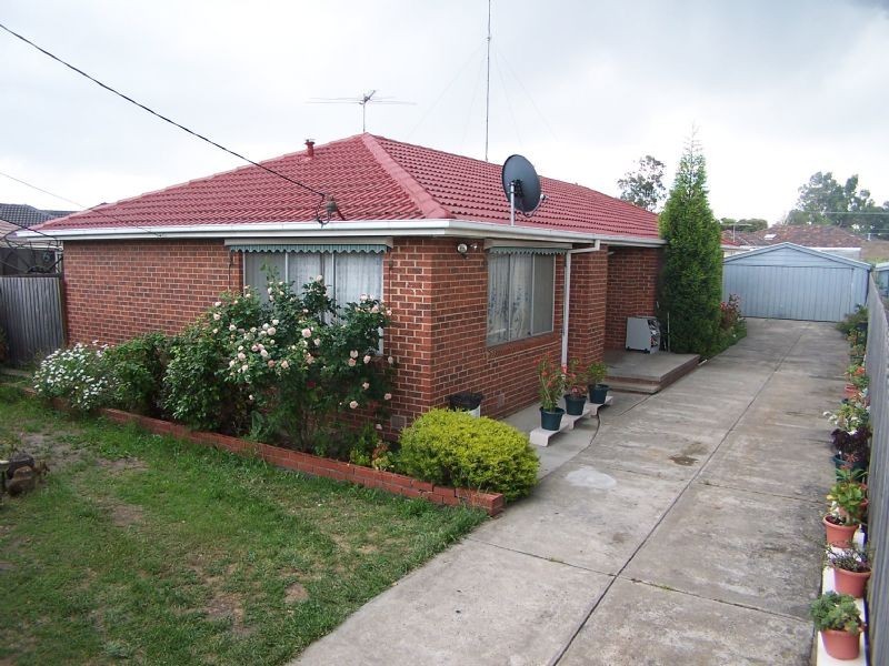 1 Gambier Court, Lalor VIC 3075