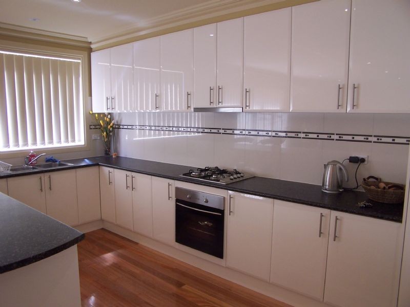 2/41 Blackman Avenue, Mill Park VIC 3082