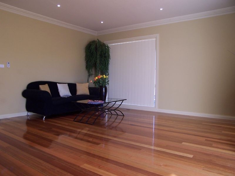 2/41 Blackman Avenue, Mill Park VIC 3082