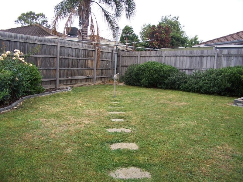 3 Courtnay Place, Epping VIC 3076