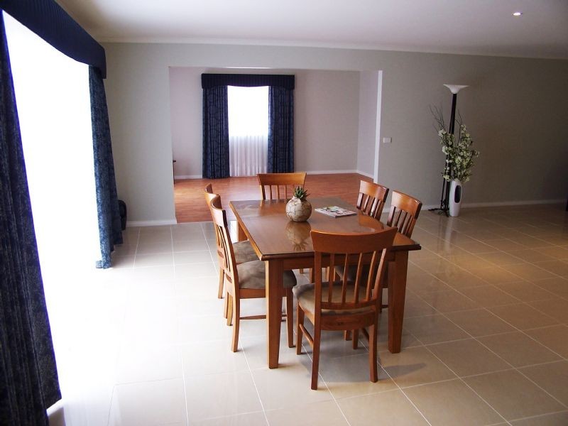 18 Axebridge Circuit, Epping VIC 3076