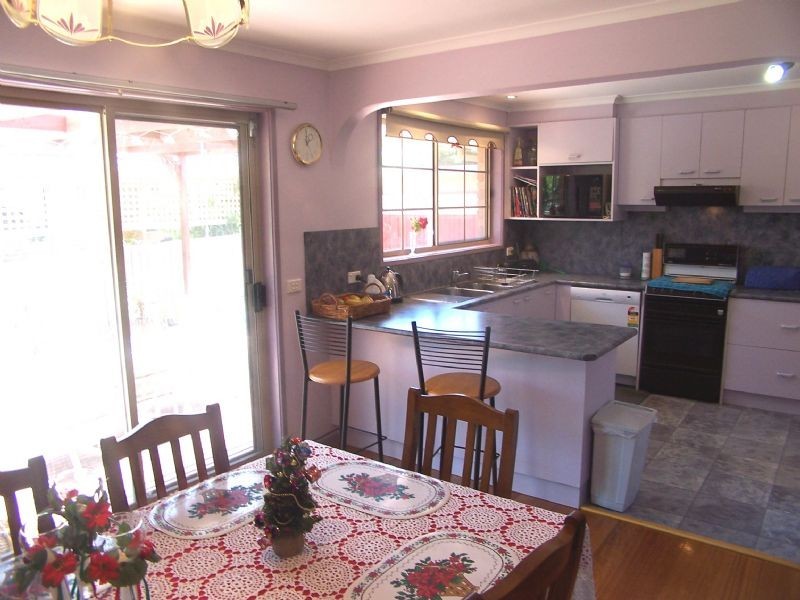 5 Peppercorn Parade, Epping VIC 3076