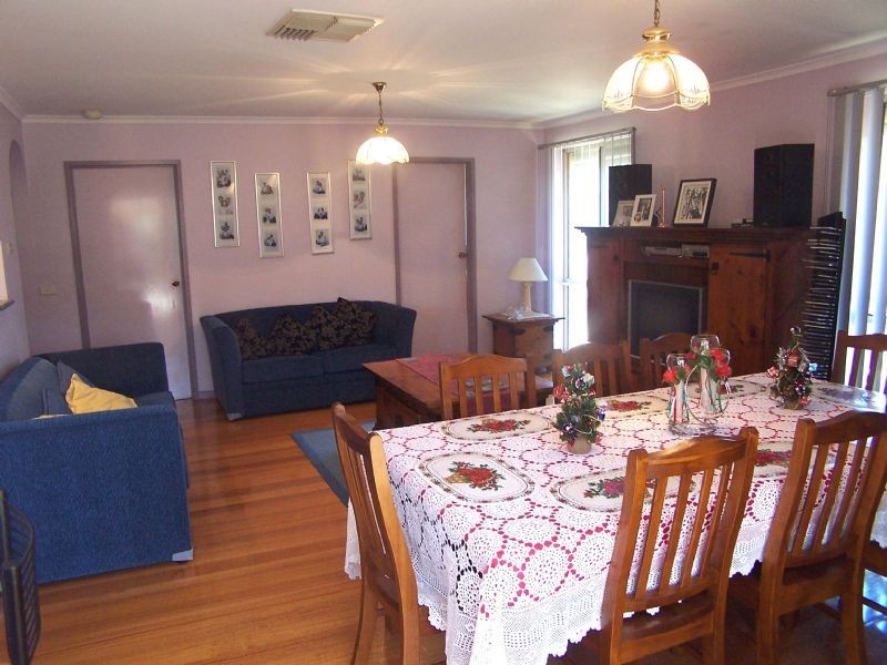 5 Peppercorn Parade, Epping VIC 3076