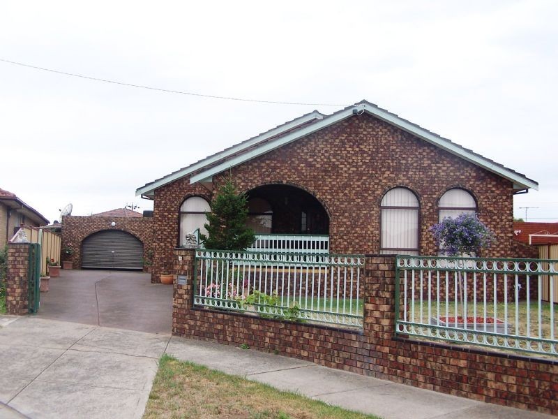 10 Chesney Court, Thomastown VIC 3074