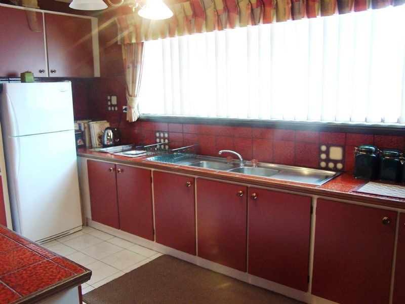 10 Chesney Court, Thomastown VIC 3074