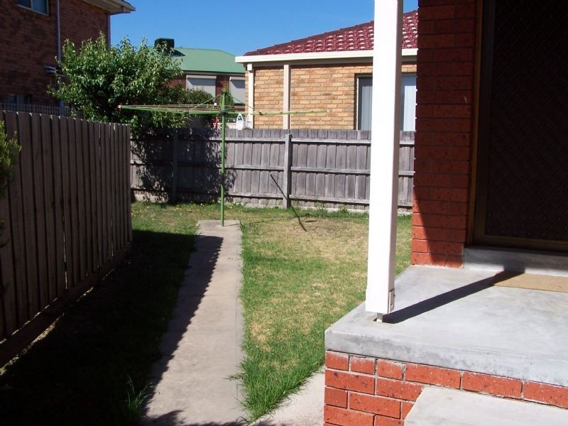 1/8 Supply Drive, Epping VIC 3076