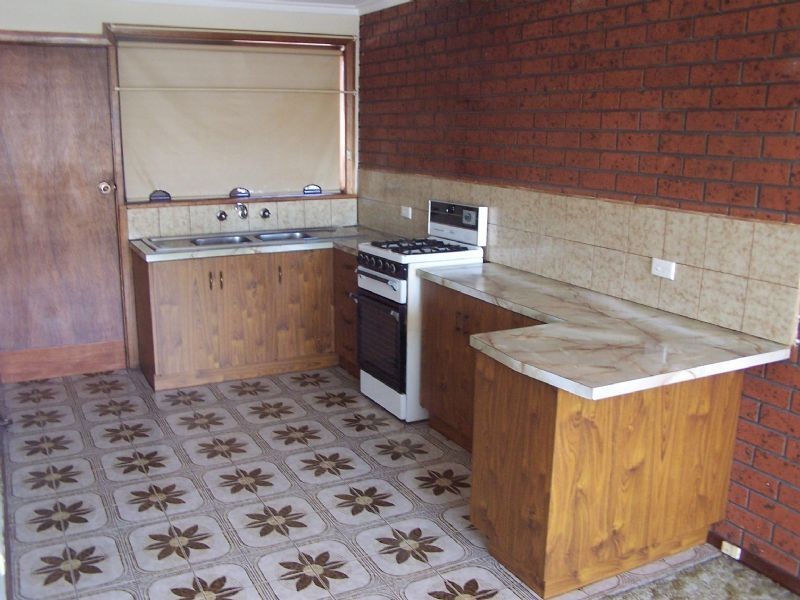 1-2-3-4/35 Wedge street, Epping VIC 3076