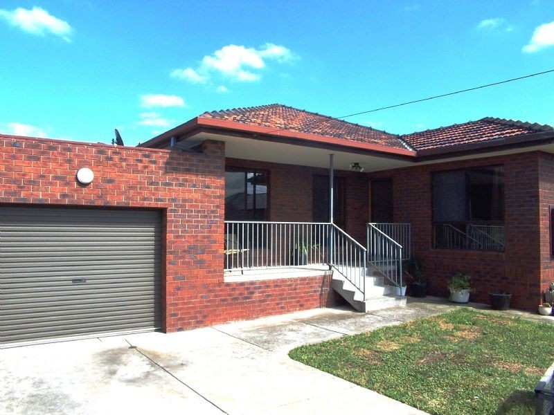 2/11 Marjory Street, Thomastown VIC 3074