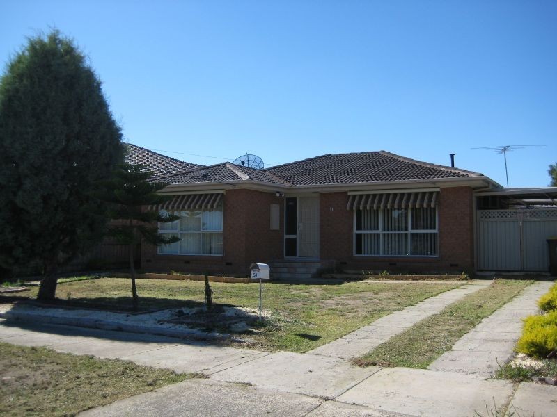 51 Cumberland Crescent, Thomastown VIC 3074