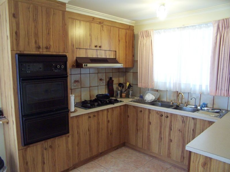 38 Caroline Street, Thomastown VIC 3074