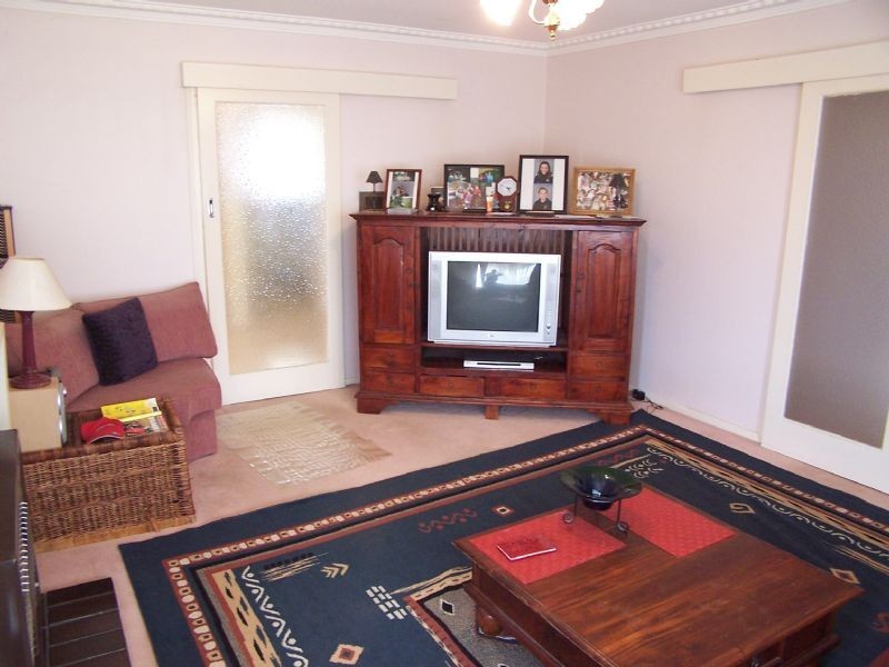 38 Caroline Street, Thomastown VIC 3074