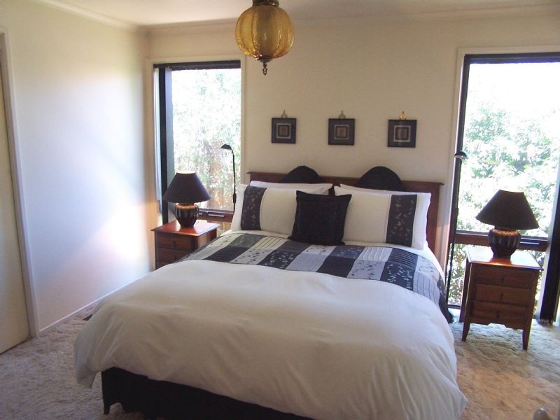 7 Brownlow Crescent, Epping VIC 3076