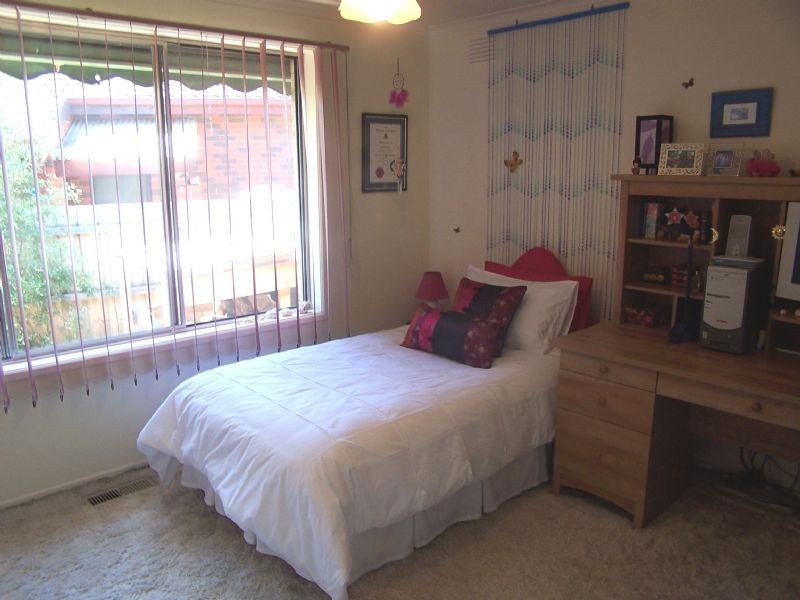 7 Brownlow Crescent, Epping VIC 3076