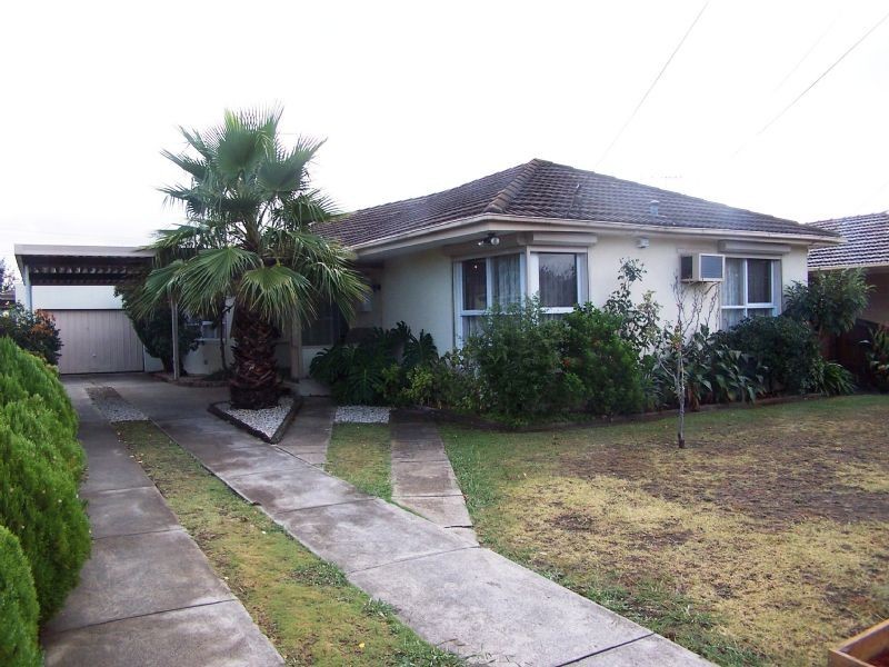 16 Valentine Avenue, Thomastown VIC 3074