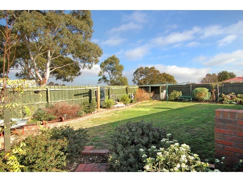 43 Kalman Road, Epping VIC 3076