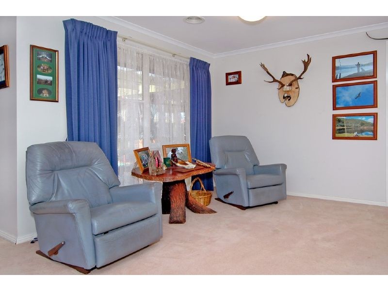 43 Kalman Road, Epping VIC 3076