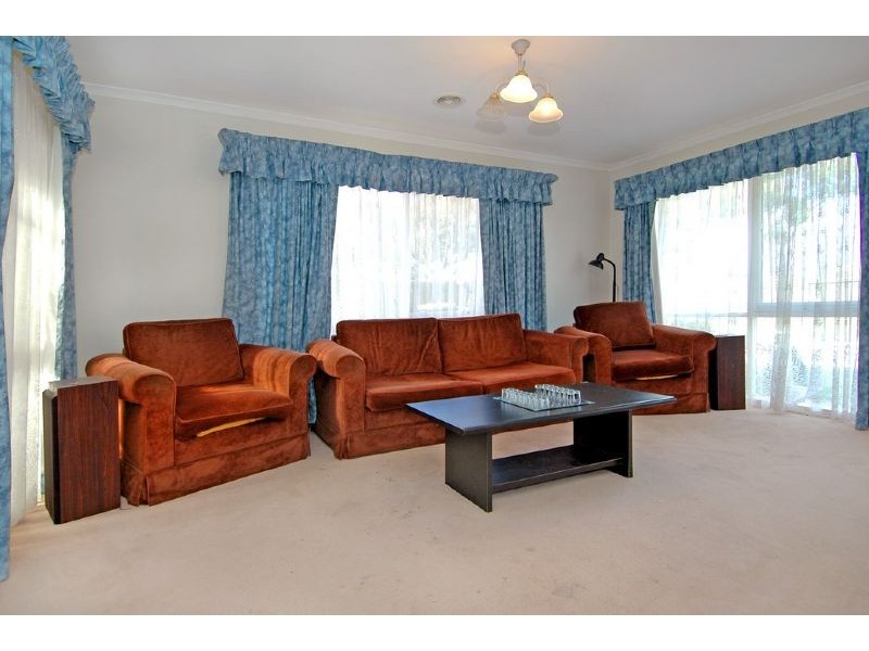 43 Kalman Road, Epping VIC 3076