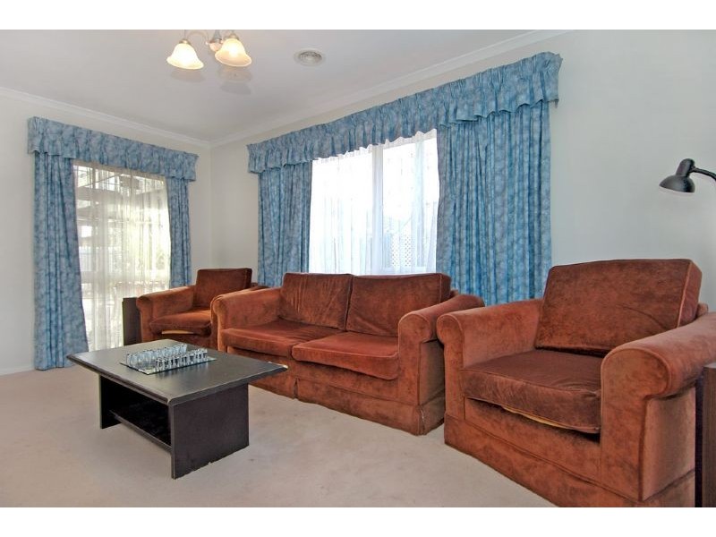 43 Kalman Road, Epping VIC 3076