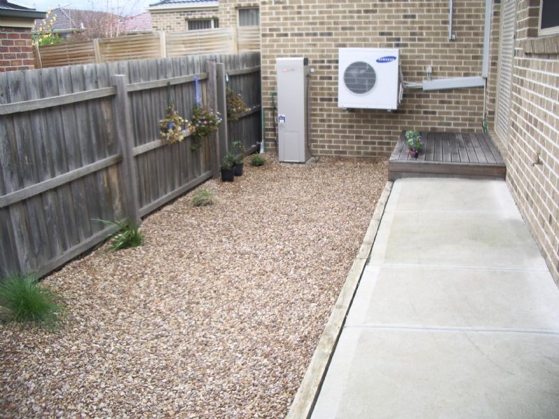 4/17 Simon Court, Epping VIC 3076