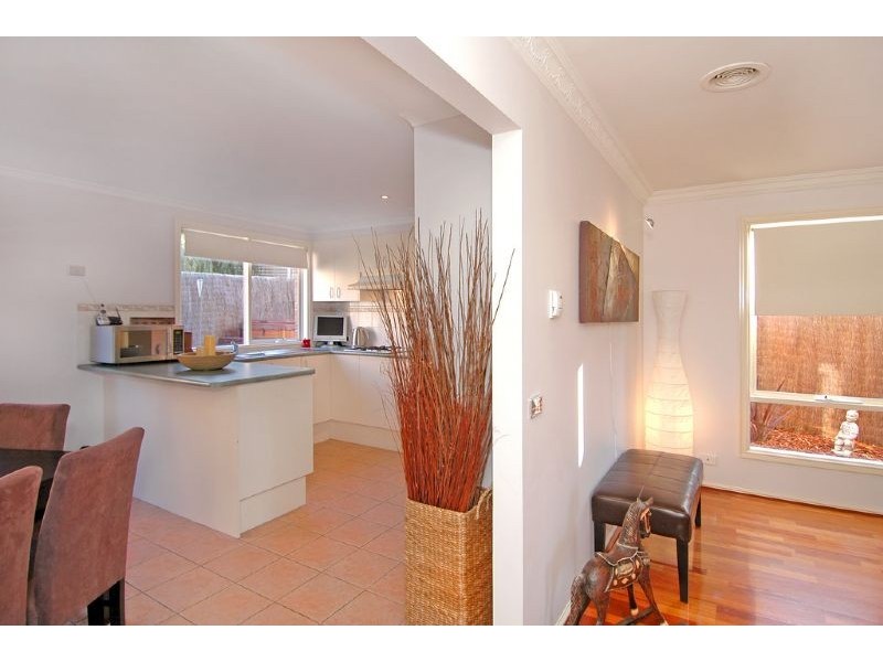 27 Beccia Avenue, Epping VIC 3076