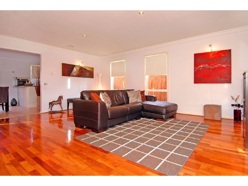 27 Beccia Avenue, Epping VIC 3076