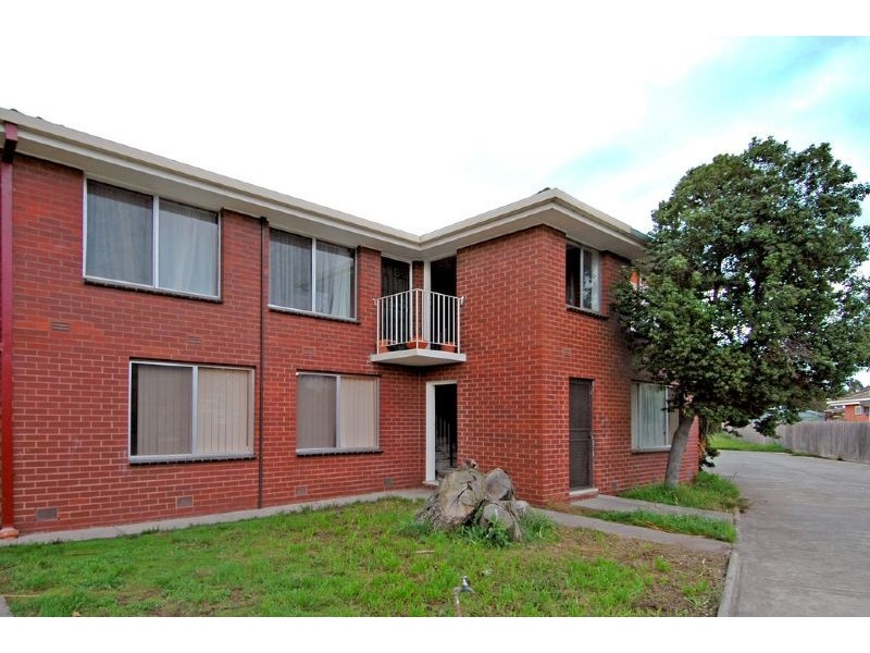 4/2 Gordon Street, Lalor VIC 3075
