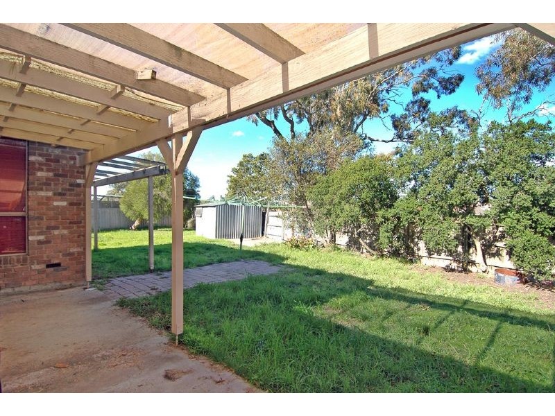 31 Foxzami Crescent, Epping VIC 3076