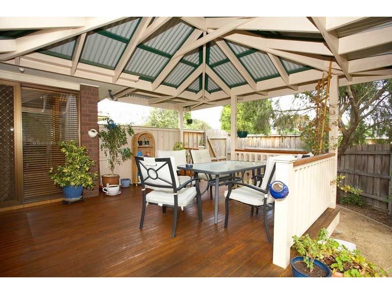 8 Centurion Court, Epping VIC 3076