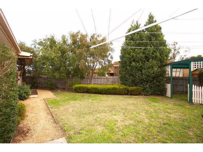 8 Centurion Court, Epping VIC 3076