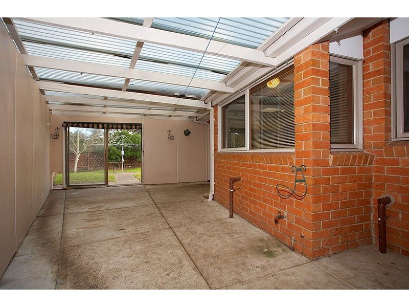 13 Kinlora Avenue, Epping VIC 3076
