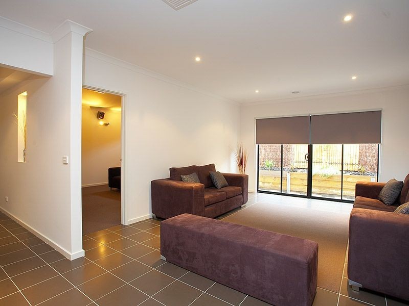 24 Lichen Way, Epping VIC 3076