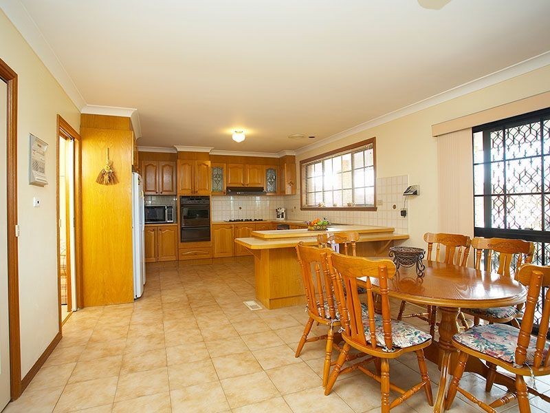 2 Barnard Court, Epping VIC 3076