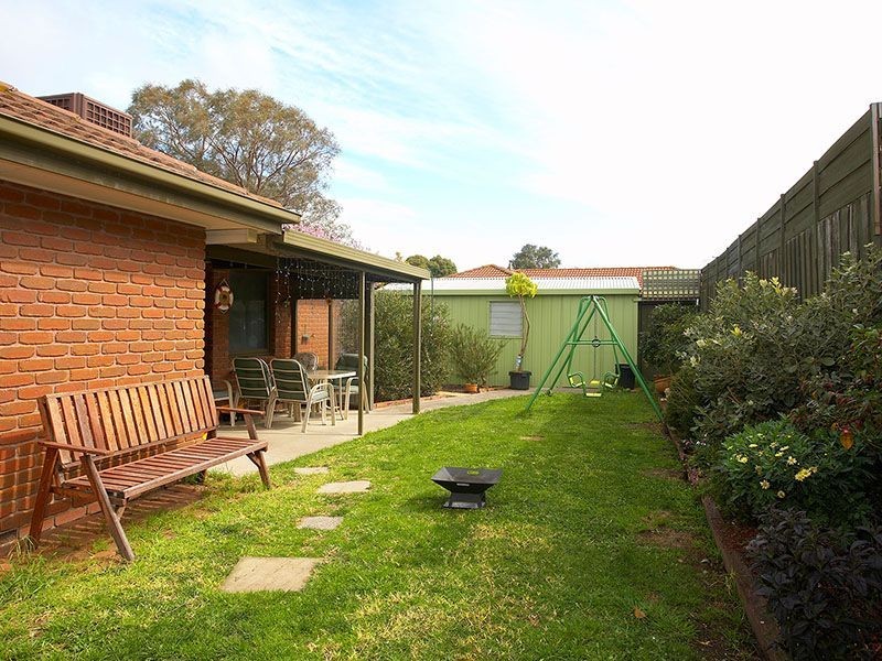 11 Buckland Crescent, Epping VIC 3076